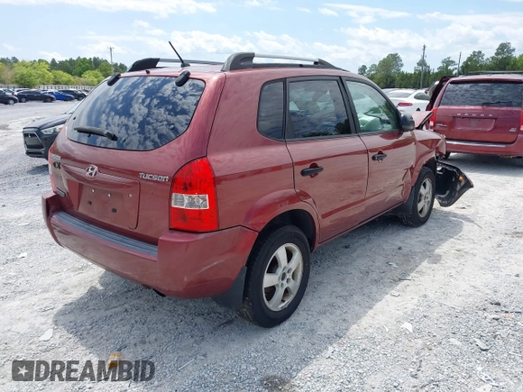 2007 Hyundai Tucson GLS with VIN KM8JM12B27U549064, listed as a IAAI auction lot 42019695 with 223,144 mi miles. Bid and sale history available at carsss.com. Image 4.