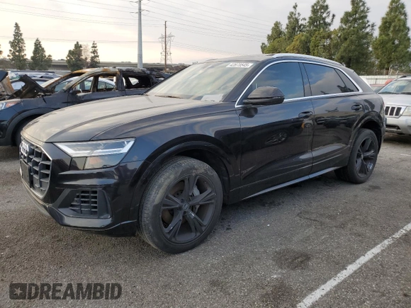 2019 Audi Q8 Premium z VIN WA1AVAF13KD011091, wystawiony jako Copart lot #42873545 z przebiegiem 13 868 mil mil oraz Szkoda całkowita • Salvage title. Historia ofert i sprzedaży dostępna na DreamBid. Obrazek 1.