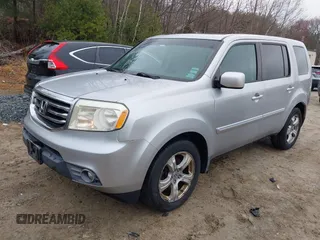 2012 Honda Pilot EX-L with VIN 5FNYF4H5XCB051133, listed as a IAAI auction lot 41907624 with 202,244 mi miles and . Bid and sale history available at carsss.com. Image 17.