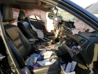 2015 Honda Accord EX-L с VIN 1HGCR2F83FA263468, выставлен на аукционе Copart как лот 42347865 с пробегом 227 331 миль миль и Списание • Salvage title. История ставок и продаж доступна на DreamBid. Изображение 7.