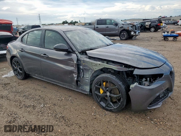 2020 Alfa Romeo Giulia Ti with VIN ZARFAMBNXL7637986, listed as a Copart auction lot 59406215 with 46,350 mi miles and Salvage title. Bid and sale history available at DreamBid. Image 4.