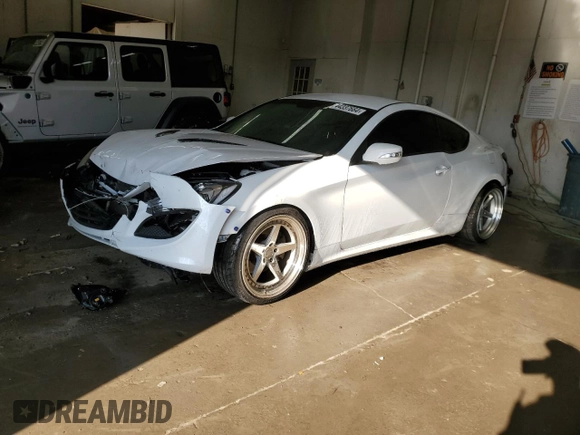 2016 Hyundai Genesis Coupe 3.8L Base with VIN KMHHT6KJ2GU131559, listed as a Copart auction lot 44337664 with 92,234 mi miles and Salvage title. Bid and sale history available at DreamBid. Image 1.