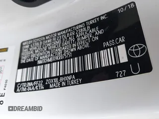 2019 Toyota C-HR XLE with VIN NMTKHMBX9KR075751, listed as a IAAI auction lot 41306015 with 29,078 mi miles. Bid and sale history available at carsss.com. Image 9.