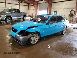 2007 BMW 3 Series 328xi with VIN WBAVC93597KX56706, listed as a Copart auction lot 60637695 with 189,135 mi miles and Clean title. Bid and sale history available at DreamBid. Image 1.