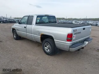 2001 Dodge Ram 1500 with VIN 3B7HC13ZX1G727489, listed as a IAAI auction lot 42033851 with 211,071 mi miles. Bid and sale history available at carsss.com. Image 3.