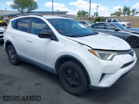 2017 Toyota RAV4 LE z VIN 2T3ZFREV2HW355371, wystawiony jako IAAI lot #42246996 z przebiegiem Nie podano mil oraz . Historia ofert i sprzedaży dostępna na DreamBid. Obrazek 12.