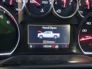 2019 Chevrolet Silverado 1500 LT with VIN 1GCRYDED3KZ325761, listed as a IAAI auction lot 41400877 with 105,248 mi miles. Bid and sale history available at carsss.com. Image 7.