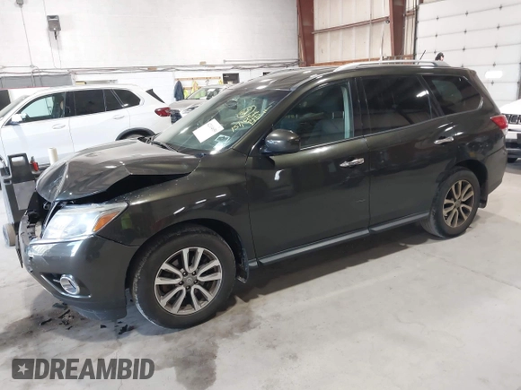 2016 Nissan Pathfinder Platinum with VIN 5N1AR2MM1GC601909, listed as a IAAI auction lot 42114650 with 151,423 mi miles. Bid and sale history available at carsss.com. Image 2.