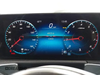 2023 Mercedes-Benz GLB 250 z VIN W1N4M4GB9PW297015, wystawiony jako IAAI lot #41870490 z przebiegiem 13 432 mil mil oraz . Historia ofert i sprzedaży dostępna na DreamBid. Obrazek 7.