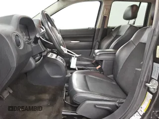 2017 Jeep Compass Latitude с VIN 1C4NJDEB1HD162308, выставлен на аукционе Copart как лот 60982655 с пробегом 94 726 миль миль и Чистый • Clean title. История ставок и продаж доступна на DreamBid. Изображение 7.