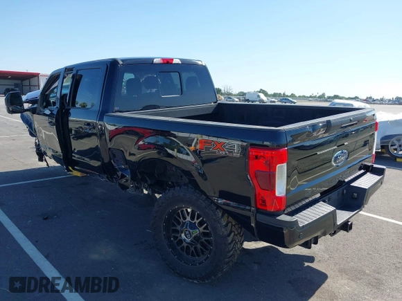 2019 Ford F-250 XL with VIN 1FT7W2BT0KEG76115, listed as a IAAI auction lot 42214312 with 29,843 mi miles and . Bid and sale history available at DreamBid. Image 3.