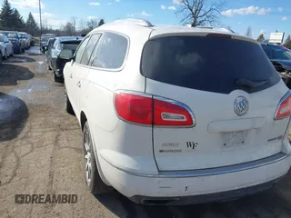 2015 Buick Enclave Leather with VIN 5GAKVBKD7FJ162413, listed as a IAAI auction lot 41625719 with 211,516 mi miles and . Bid and sale history available at carsss.com. Image 3.