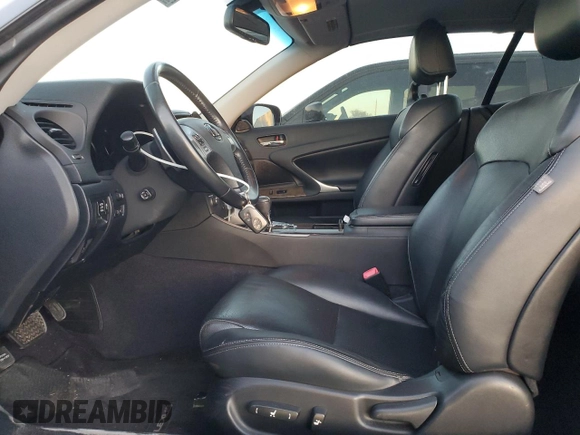 2013 Lexus IS 250 C with VIN JTHFF2C23D2528819, listed as a Copart auction lot 81114574 with 108,801 mi miles and Salvage title. Bid and sale history available at DreamBid. Image 7.