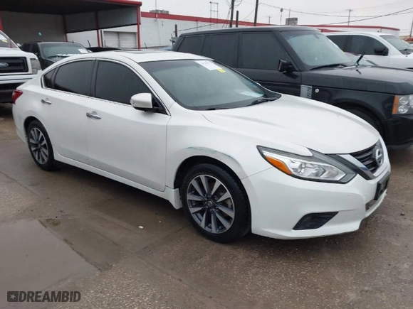 2016 Nissan Altima 2.5 S with VIN 1N4AL3AP9GC131547, listed as a IAAI auction lot 41810012 with 110,566 mi miles. Bid and sale history available at carsss.com. Image 1.