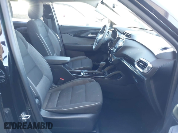 2022 Chevrolet TrailBlazer LT with VIN KL79MPSL3NB101554, listed as a IAAI auction lot 41827073 with 34,146 mi miles and . Bid and sale history available at DreamBid. Image 5.