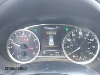 2017 Nissan Sentra S с VIN 3N1AB7AP2HY399582, выставлен на аукционе IAAI как лот 42202940 с пробегом 187 470 миль миль и . История ставок и продаж доступна на DreamBid. Изображение 7.