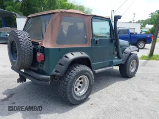 2000 Jeep Wrangler Sahara with VIN 1J4FA59S8YP722208, listed as a IAAI auction lot 42294978 with 238,024 mi miles and . Bid and sale history available at DreamBid. Image 4.