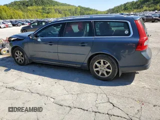 2009 Volvo V70 with VIN YV1BW982991102089, listed as a Copart auction lot 70656734 with 110,180 mi miles and Salvage title. Bid and sale history available at DreamBid. Image 2.