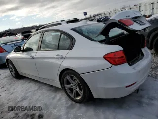 2015 BMW 3 Series 320i xDrive with VIN WBA3C3G51FNS73447, listed as a Copart auction lot 88642605 with 77,764 mi miles and Salvage Title. Bid and sale history available at carsss.com. Image 2.