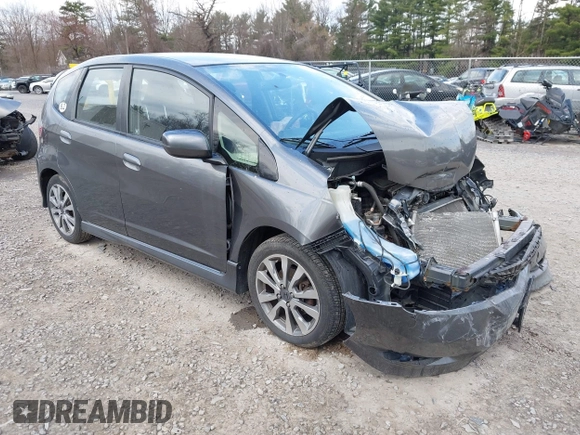 2013 Honda Fit Sport with VIN JHMGE8H54DC060946, listed as a IAAI auction lot 42095655 with 117,729 mi miles. Bid and sale history available at carsss.com. Image 1.