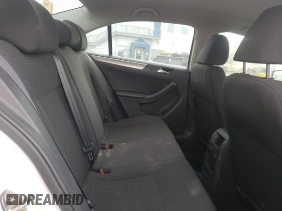 2015 Volkswagen Jetta SE z VIN 3VWD07AJ8FM276706, wystawiony jako Copart lot #55853025 z przebiegiem 187 126 mil mil oraz Szkoda całkowita • Salvage title. Historia ofert i sprzedaży dostępna na DreamBid. Obrazek 10.