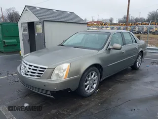 2010 Cadillac DTS 1SC z VIN 1G6KD5EY3AU134362, wystawiony jako IAAI lot #41579786 z przebiegiem 131 969 mil mil oraz . Historia ofert i sprzedaży dostępna na DreamBid. Obrazek 2.