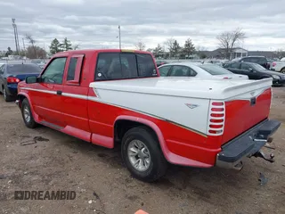 1998 Chevrolet Silverado 1500 with VIN 2GBEC19R1W1179817, listed as a IAAI auction lot 41724150 with 59,833 mi miles and . Bid and sale history available at DreamBid. Image 3.