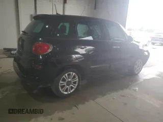 2019 FIAT 500L Pop with VIN ZFBNFAAH3KZ042162, listed as a Copart auction lot 84504044 with 27,546 mi miles and Salvage Title. Bid and sale history available at DreamBid. Image 3.