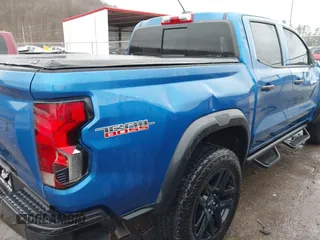 2023 Chevrolet Colorado 4WD Trail Boss with VIN 1GCPTEEK3P1208942, listed as a IAAI auction lot 41475026 with 11,576 mi miles. Bid and sale history available at carsss.com. Image 15.