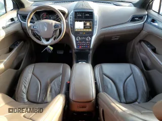 2018 Lincoln MKC Reserve z VIN 5LMCJ3D9XJUL28579, wystawiony jako Copart lot #78666184 z przebiegiem 85 635 mil mil oraz Szkoda całkowita • Salvage title. Historia ofert i sprzedaży dostępna na DreamBid. Obrazek 8.