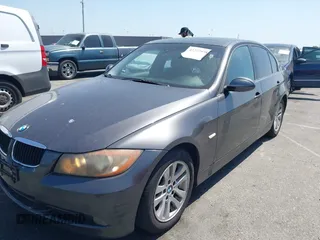 2007 BMW 3 Series 328i z VIN WBAVA37527NL17651, wystawiony jako IAAI lot #42277978 z przebiegiem 213 887 mil mil oraz . Historia ofert i sprzedaży dostępna na DreamBid. Obrazek 6.