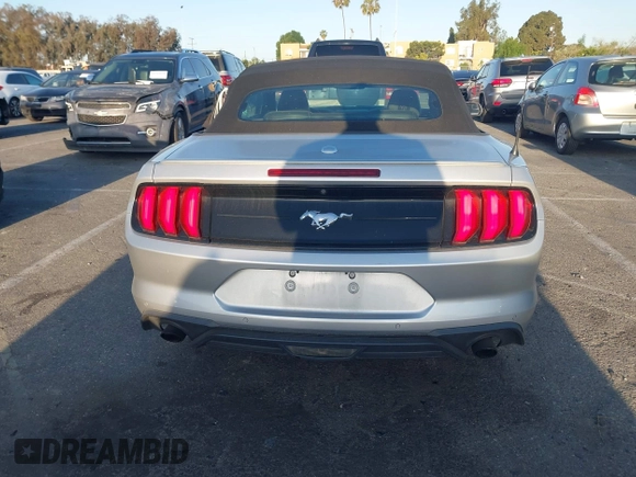 2018 Ford Mustang EcoBoost Premium with VIN 1FATP8UH3J5160147, listed as a IAAI auction lot 41916920 with 91,917 mi miles and . Bid and sale history available at carsss.com. Image 16.