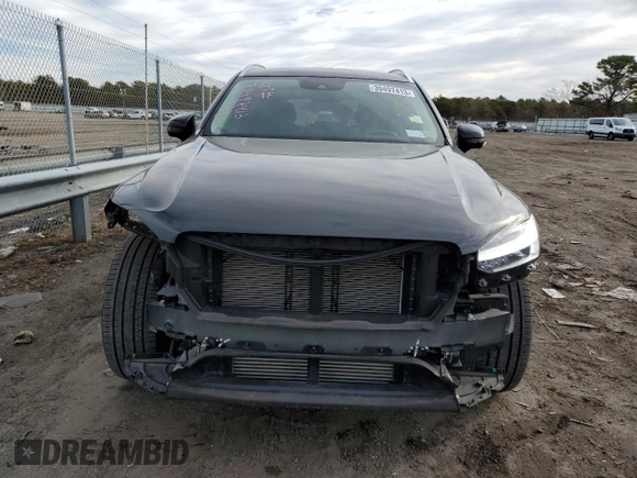 2021 Volvo XC90 Momentum with VIN YV4A22PK7M1753975, listed as a Copart auction lot 39497413 with 20,696 mi miles. Bid and sale history available at carsss.com. Image 5.