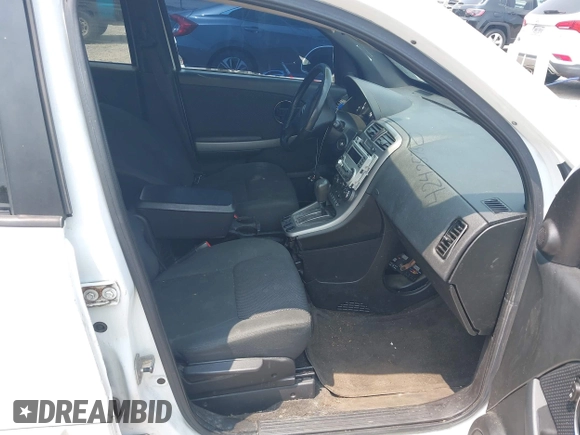 2006 Pontiac Torrent z VIN 2CKDL73F066180395, wystawiony jako IAAI lot #42425750 z przebiegiem 289 011 mil mil oraz . Historia ofert i sprzedaży dostępna na DreamBid. Obrazek 5.