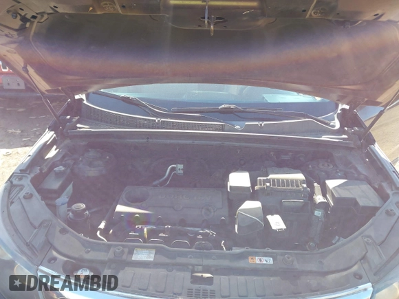 2013 Kia Sorento LX with VIN 5XYKT3A17DG375103, listed as a IAAI auction lot 42327291 with 228,761 mi miles and . Bid and sale history available at DreamBid. Image 10.