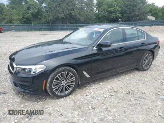 2019 BMW 5 Series 530i xDrive с VIN WBAJA7C5XKWW12043, выставлен на аукционе Copart как лот 62490915 с пробегом 60 204 миль миль и Списание • Salvage title. История ставок и продаж доступна на DreamBid. Изображение 1.