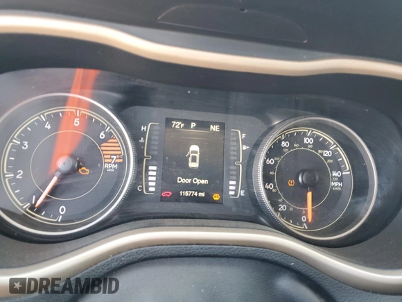 2018 Jeep Cherokee Latitude с VIN 1C4PJLCB0JD574084, выставлен на аукционе Copart как лот 51769005 с пробегом 115 774 миль миль и Списание • Salvage title. История ставок и продаж доступна на DreamBid. Изображение 9.
