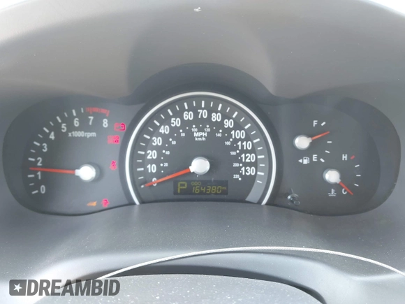 2014 Kia Sedona EX with VIN KNDMH4C76E6554982, listed as a IAAI auction lot 41980362 with 164,380 mi miles and . Bid and sale history available at DreamBid. Image 7.