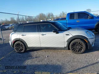 2019 MINI Clubman Cooper with VIN WMWLN5C56K2E34756, listed as a IAAI auction lot 41916663 with 85,860 mi miles and . Bid and sale history available at DreamBid. Image 13.