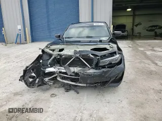 2022 BMW 3 Series M340i xDrive with VIN 3MW5U9J08N8C24995, listed as a Copart auction lot 83840124 with 0 mi miles and Salvage Title. Bid and sale history available at carsss.com. Image 13.
