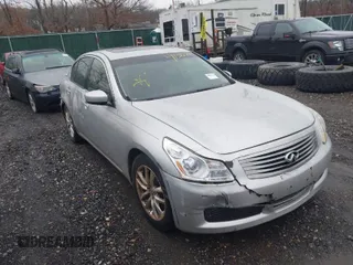 2009 Infiniti G37 Journey with VIN JNKCV61E19M307290, listed as a IAAI auction lot 41135660 with Not Provided miles. Bid and sale history available at carsss.com. Image 1.
