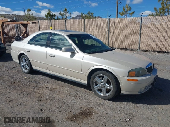 2001 Lincoln LS with VIN 1LNHM87A71Y617169, listed as a IAAI auction lot 41620883 with 130,486 mi miles. Bid and sale history available at carsss.com. Image 1.