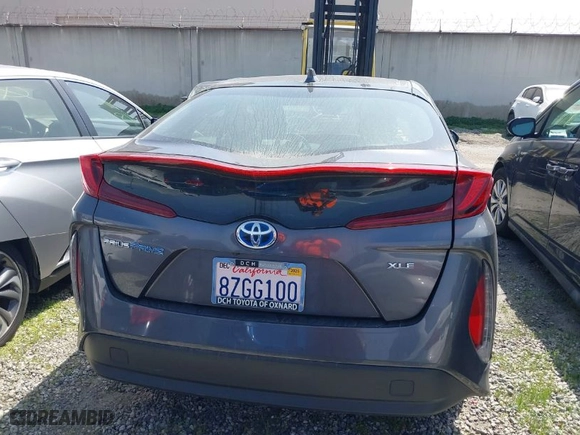2022 Toyota Prius Prime LE with VIN JTDKAMFP7N3205306, listed as a IAAI auction lot 41647628 with NaN miles. Bid and sale history available at carsss.com. Image 17.