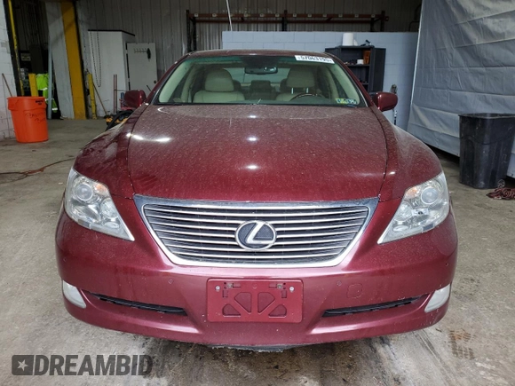 2007 Lexus LS 460 L с VIN JTHGL46F775008813, выставлен на аукционе Copart как лот 57063195 с пробегом 142 957 миль миль и Списание • Salvage title. История ставок и продаж доступна на DreamBid. Изображение 5.