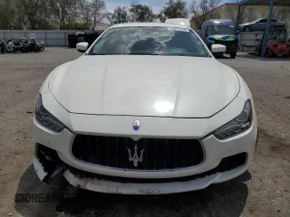 2017 Maserati Ghibli с VIN ZAM57XSA1H1197259, выставлен на аукционе Copart как лот 55272405 с пробегом 37 799 миль миль и Списание • Salvage title. История ставок и продаж доступна на DreamBid. Изображение 5.