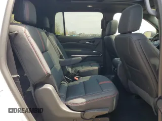 2024 Chevrolet Traverse AWD RS z VIN 1GNEVLKS5RJ153379, wystawiony jako Copart lot #54567905 z przebiegiem 19 977 mil mil oraz Szkoda całkowita • Salvage title. Historia ofert i sprzedaży dostępna na DreamBid. Obrazek 11.
