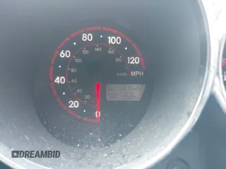 2006 Toyota Matrix STD с VIN 2T1KR32E26C597546, выставлен на аукционе IAAI как лот 42466996 с пробегом 137 522 миль миль и . История ставок и продаж доступна на DreamBid. Изображение 7.