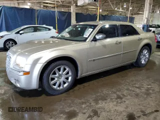 2008 Chrysler 300 C Hemi with VIN 2C3LA63H68H252541, listed as a Copart auction lot 49730295 with 87,741 mi miles and Clean Title. Bid and sale history available at carsss.com. Image 1.