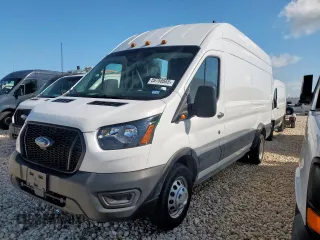 2023 Ford Transit Cargo с VIN 1FTRU8XGXPKC05787, выставлен на аукционе Copart как лот 59768665 с пробегом 24 845 миль миль и Списание • Salvage title. История ставок и продаж доступна на DreamBid. Изображение 1.