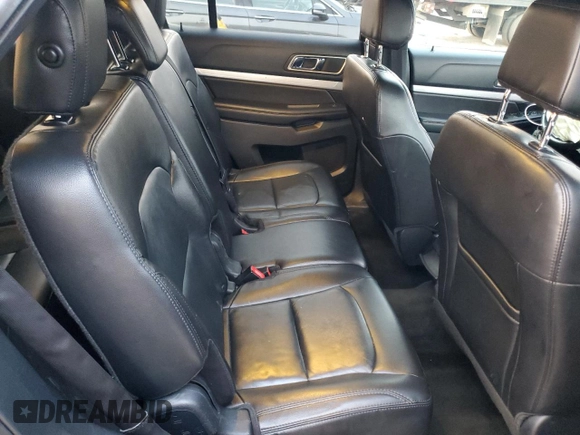 2017 Ford Explorer XLT z VIN 1FM5K8DH2HGA48337, wystawiony jako Copart lot #48698305 z przebiegiem 130 341 mil mil oraz Szkoda całkowita • Salvage title. Historia ofert i sprzedaży dostępna na DreamBid. Obrazek 11.